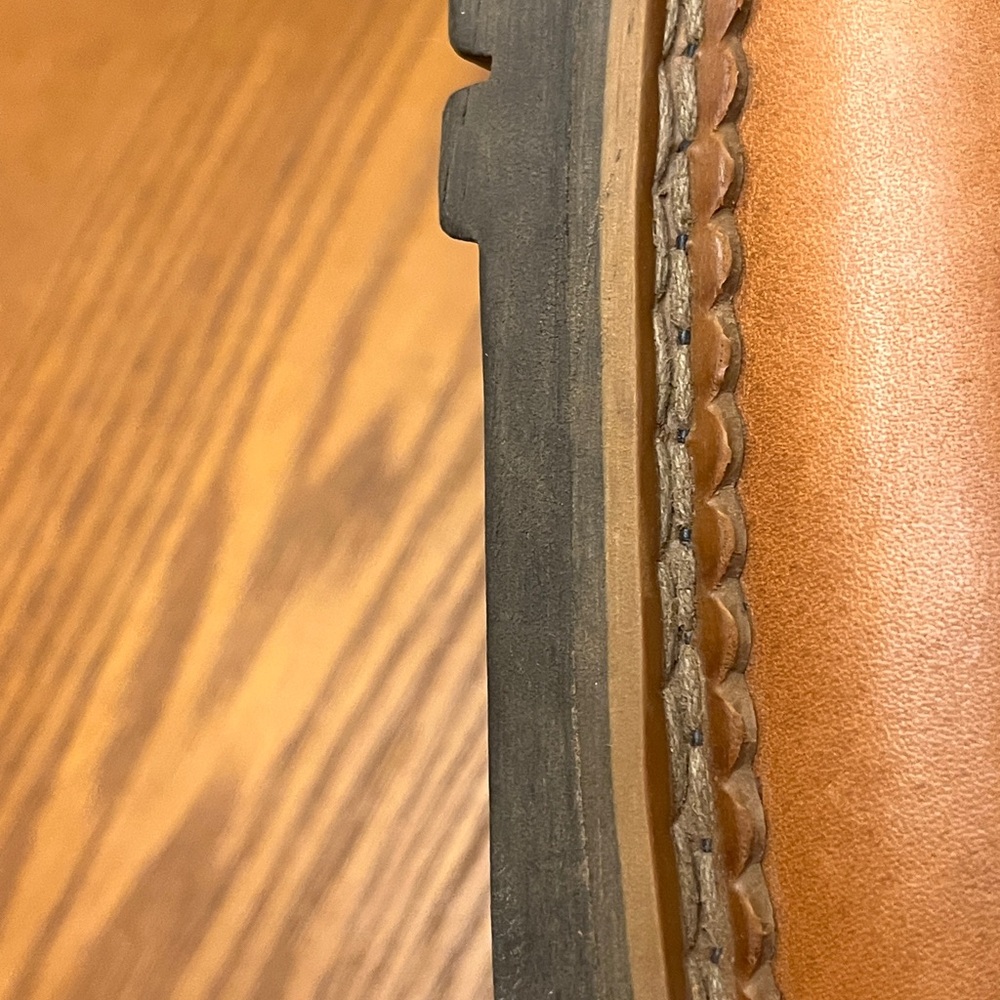 White Mountain vintage leather hiking boots. Cushioned ankle. Anti-slip. Tan 9.5 - Picture 11 of 11